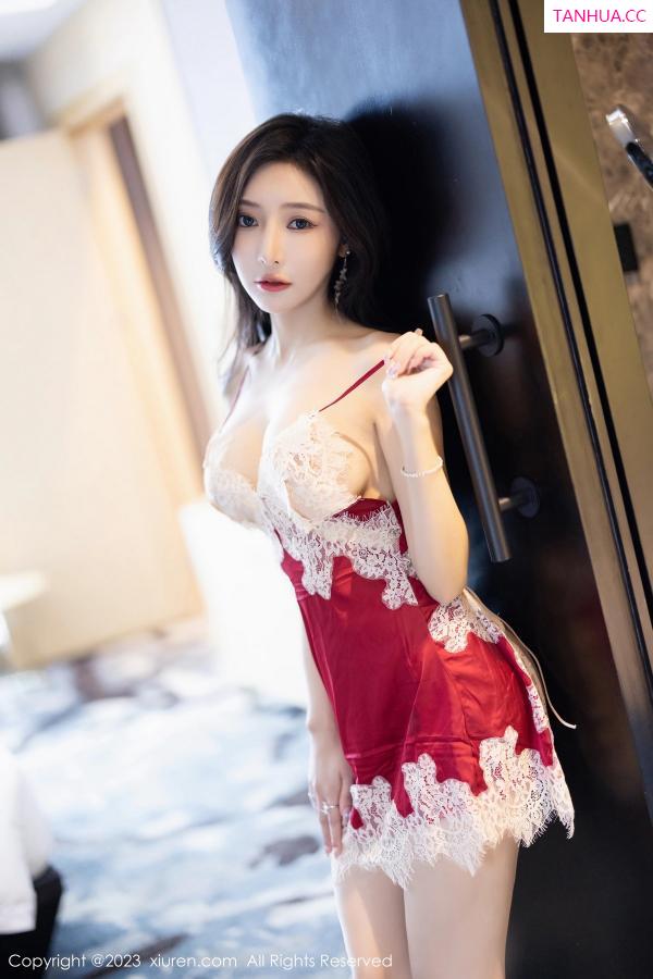 王馨瑶  [XiuRen]高清写真图 2023.07.13 No.7077 王馨瑶yanni 蕾丝睡衣第80张图片